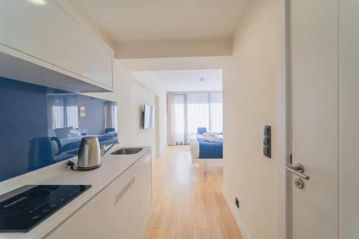 Sea View Apart-Hotel Orbi Twin Towers 1413 バトゥーミ エクステリア 写真